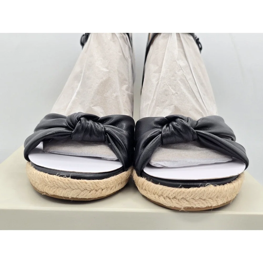Bandolino Women's‎ Justyne3 Wedge Sandal Black / Woven - Size: 8.5 M
